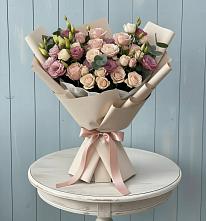 Букет цветов из:  Розы и Лизиантусы в Некрасовке Хабаровский край