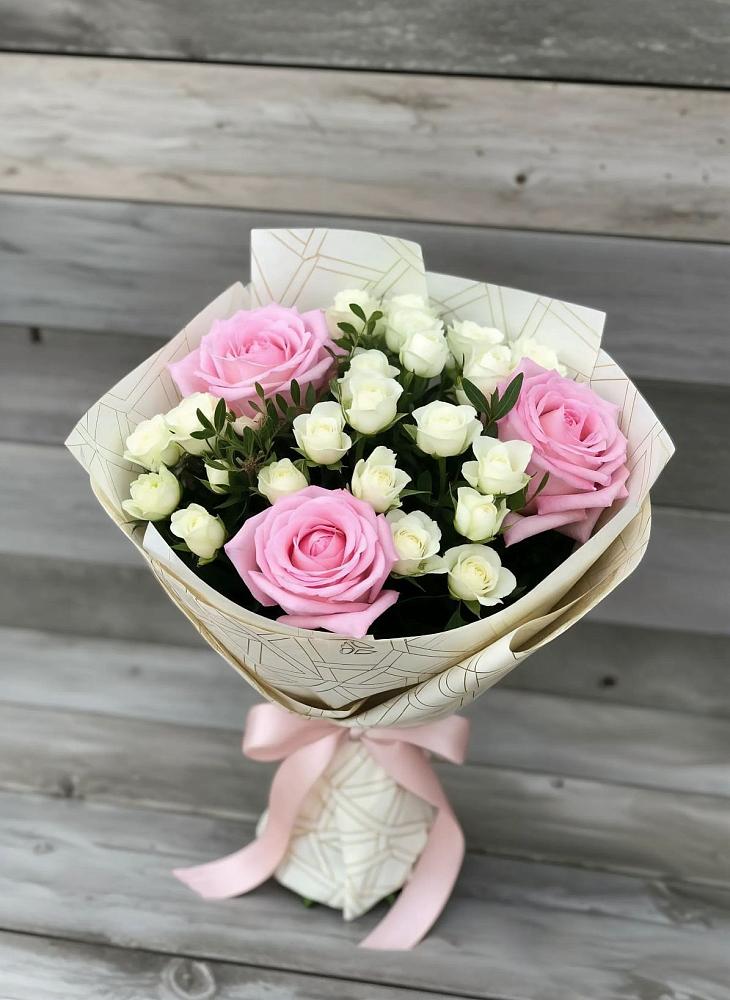 Букет цветов из: Розы в Некрасовке Хабаровский край