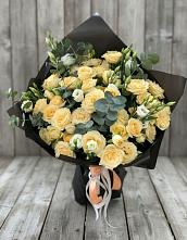 Букет цветов из:  Розы и Лизиантусы в Некрасовке Хабаровский край