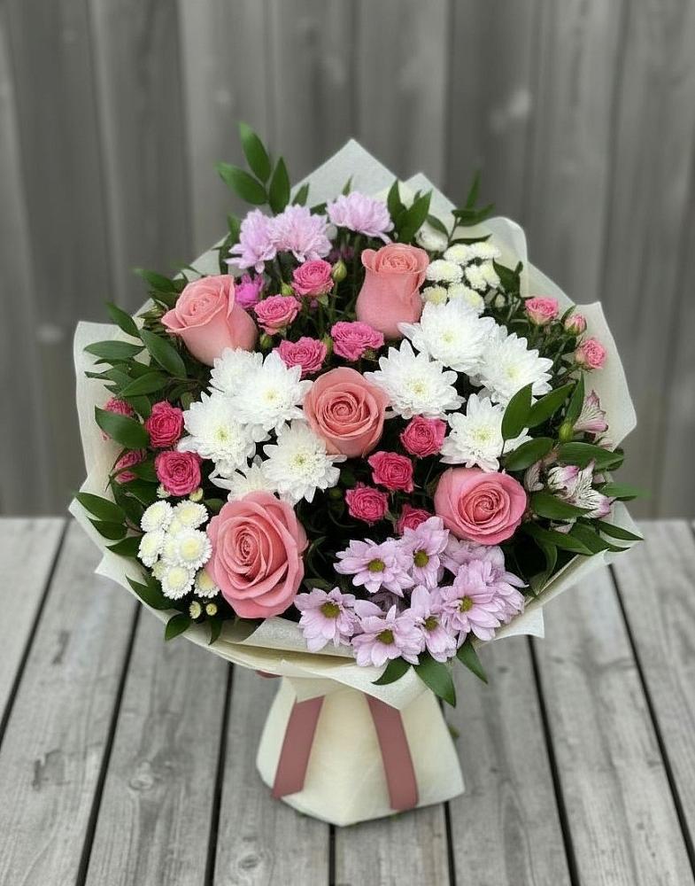 Букет цветов из: Альстромерии, Гвоздики, Розы и Хризантемы в Некрасовке Хабаровский край