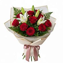 Букет цветов из:  Лилии и Розы в Некрасовке Хабаровский край