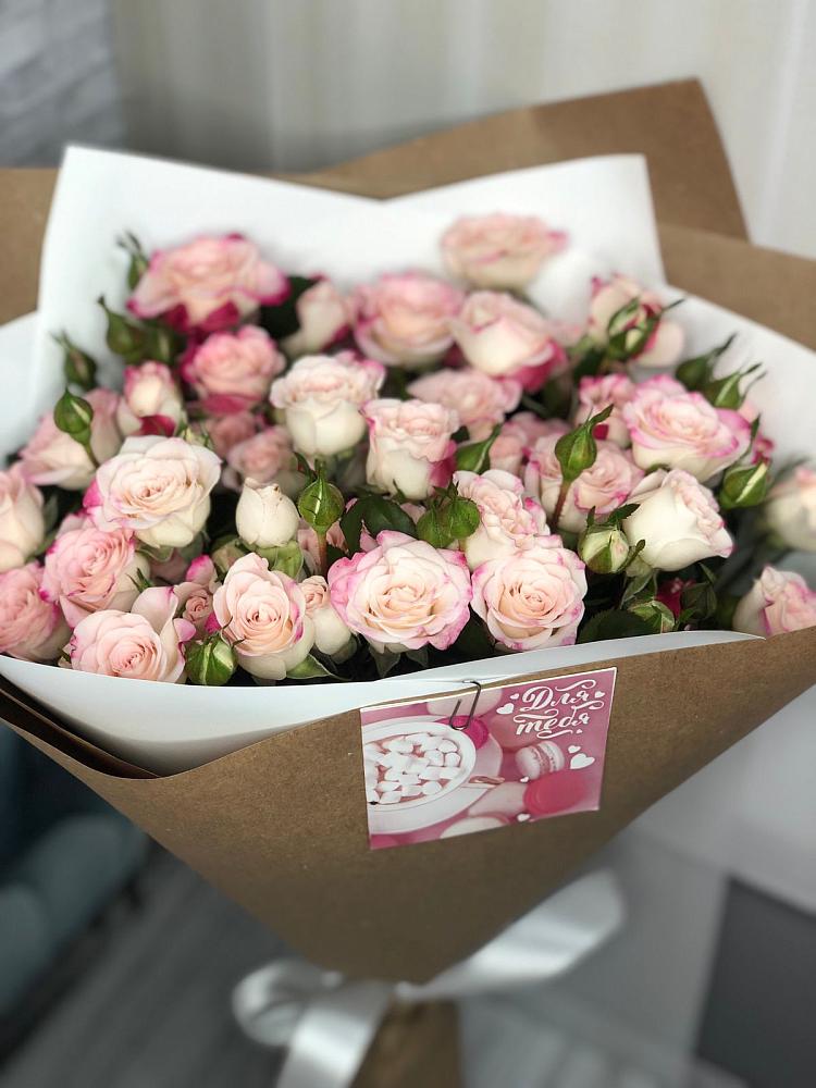 Букет цветов из: Розы в Некрасовке Хабаровский край