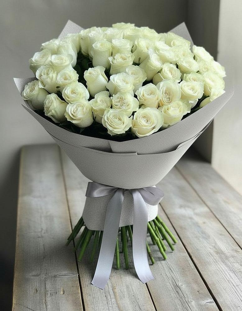 Букет 35 Белых роз в Некрасовке Хабаровский край