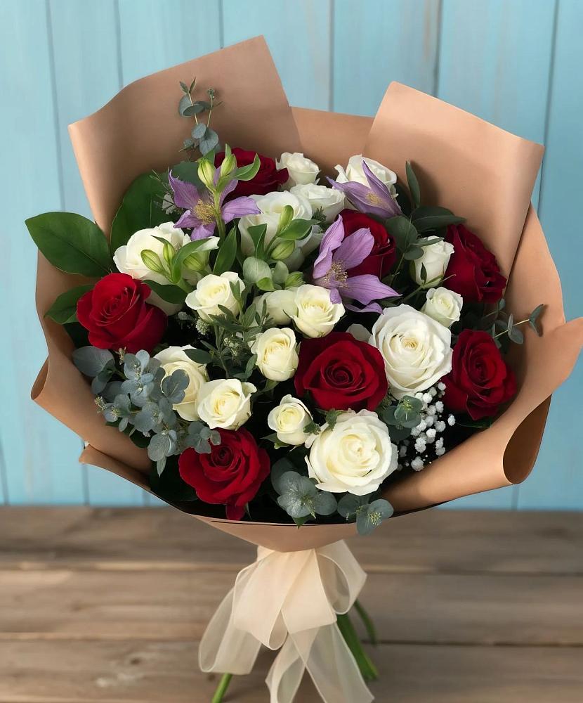 Букет цветов из: Розы и Альстромерии в Некрасовке Хабаровский край