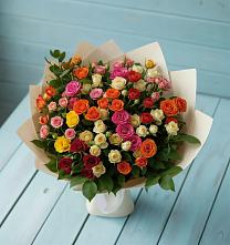 Букет Микс из разноцветных кустовых роз в Некрасовке Хабаровский край